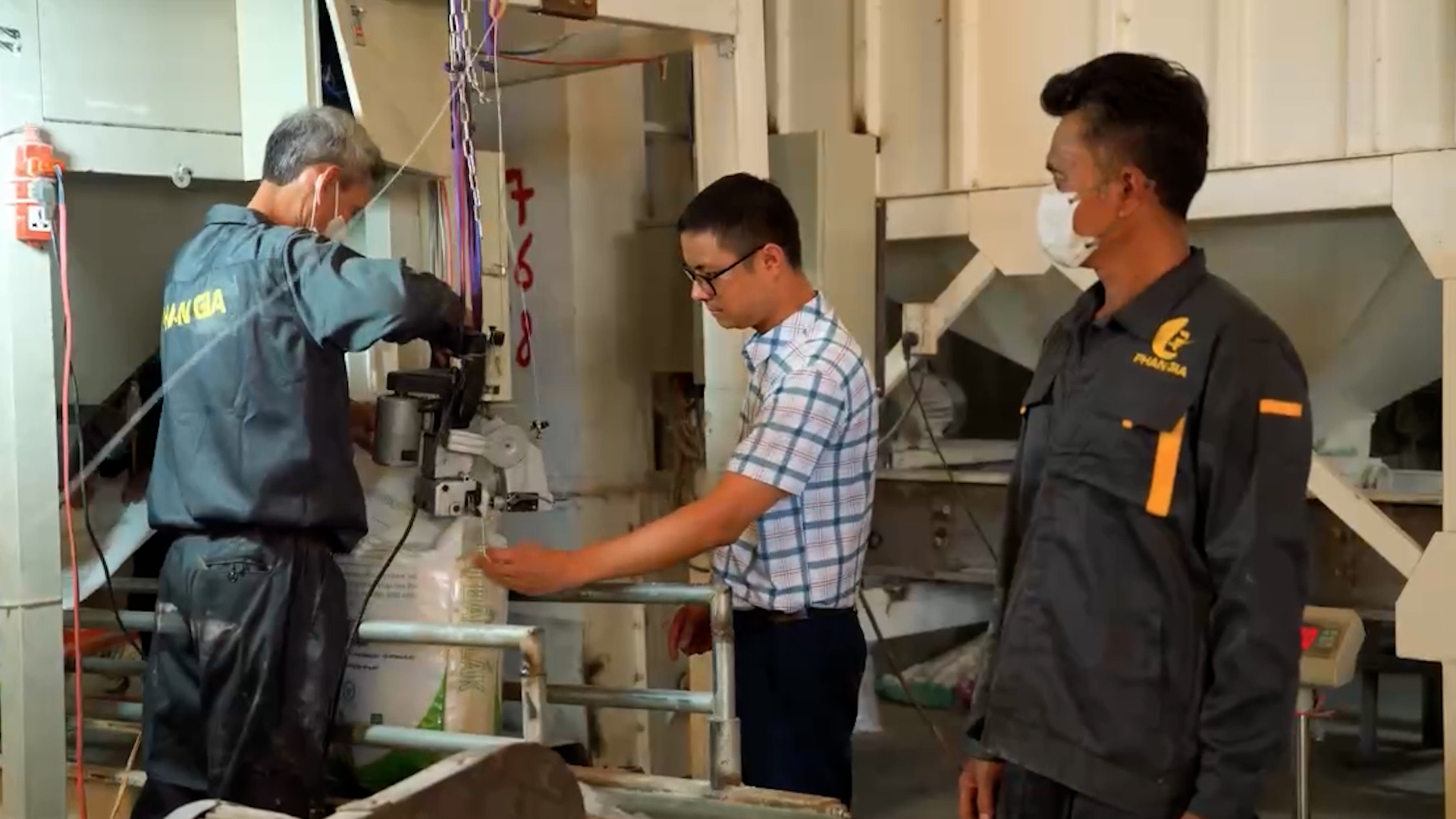 Top- Nông Nghiệp Xanh - Chuyển đổi số trong nông nghiệp.00_04_47_18.Still006